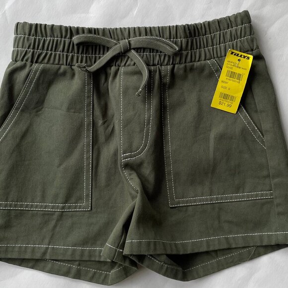 Elastic Waist Shorts by FULL TILT Girls Size SMALL - Picture 1 of 3